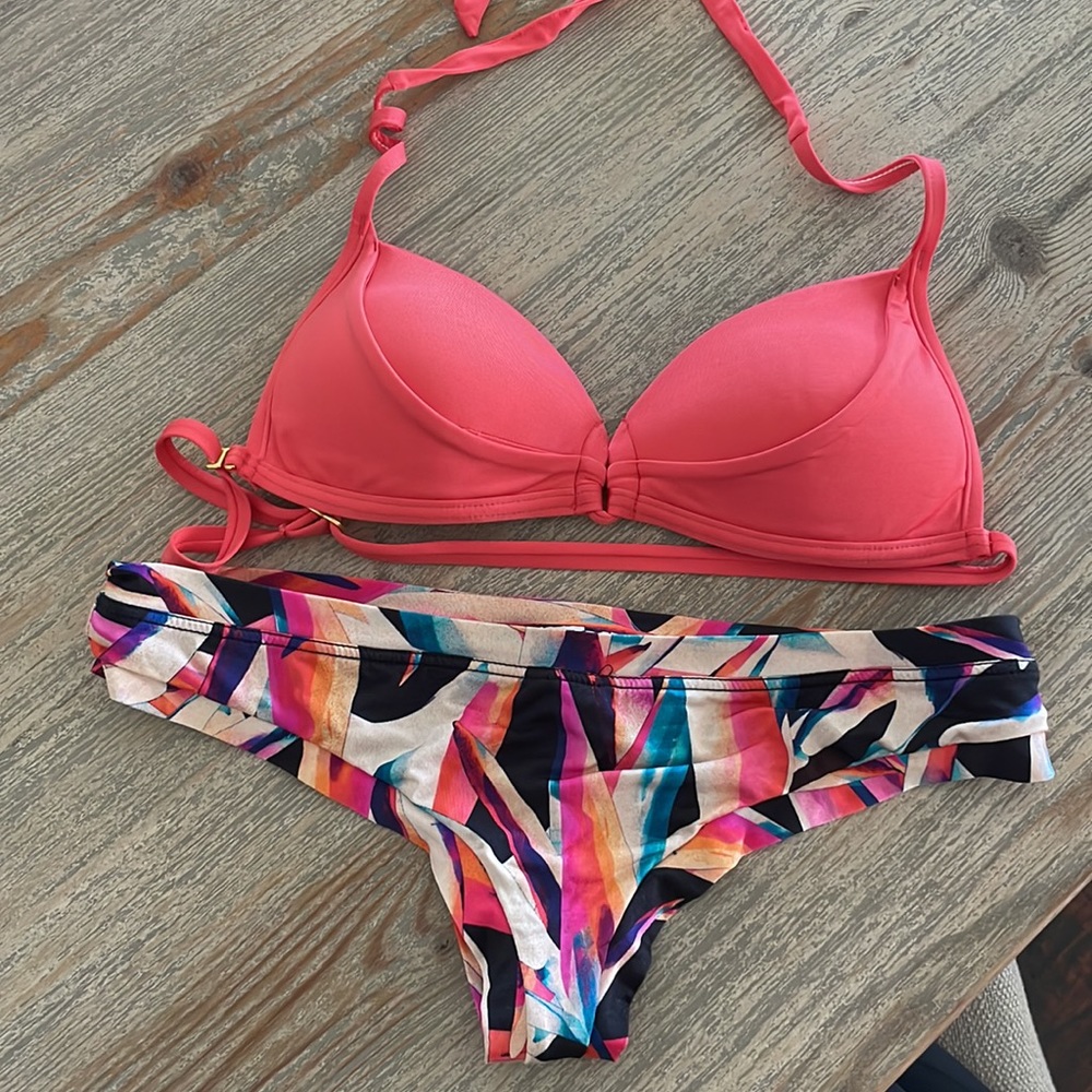 B Swim Bikini size XS/S with reversible bottoms